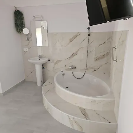 Imperial Centro 3* Μέριδα